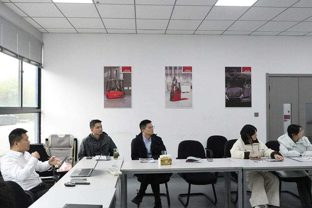 Deepen-cooperation-4